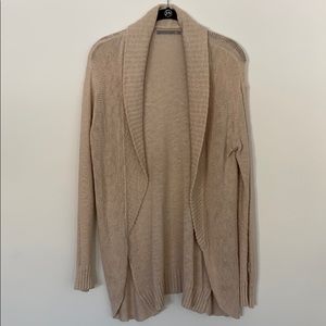 Neutral long sleeve knitted cardigan